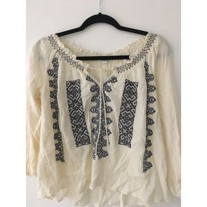 American Eagle top